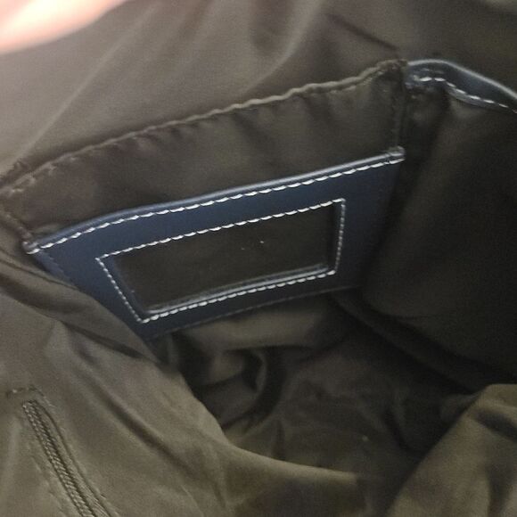 Stylish Crossbody Bag with Red and Blue Accents - Picture 9 of 15